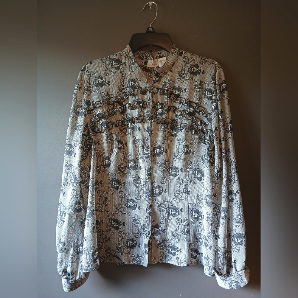 WORTHINGTON WOMENS SIZE XL LONG SLEEVE BLACK AND GRAY BUTTON DOWN TOP